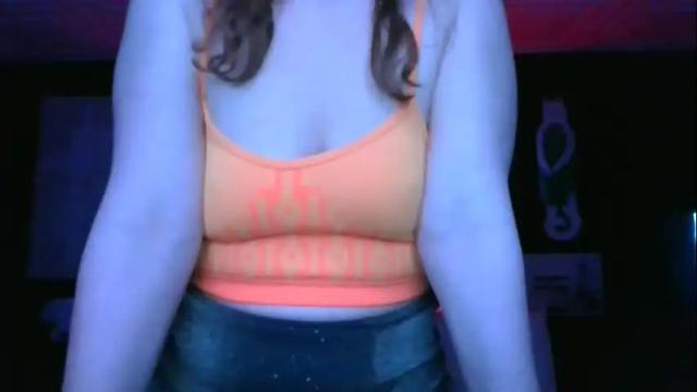 Image 6 of miaellababy Stream on Chaturbate on 2 months ago