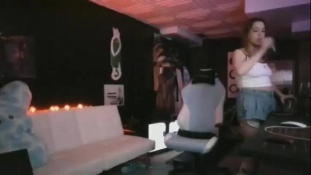 Image 3 of miaellababy Stream on Chaturbate on 1 month ago