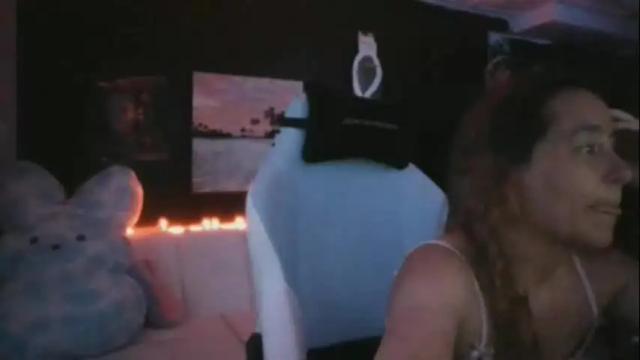 Image 7 of miaellababy Stream on Chaturbate on 13 days ago