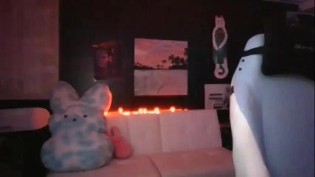 Image 7 of miaellababy Stream on Chaturbate on 9 days ago