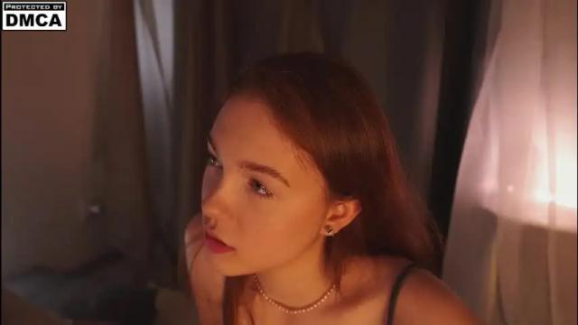 Image 10 of miafleur Stream on Chaturbate on 2 months ago