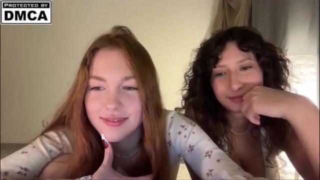 Image 2 of miafleur Stream on Chaturbate on 1 month ago