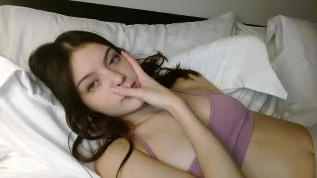 Image 4 of miafosterx Stream on Chaturbate on 16 months ago