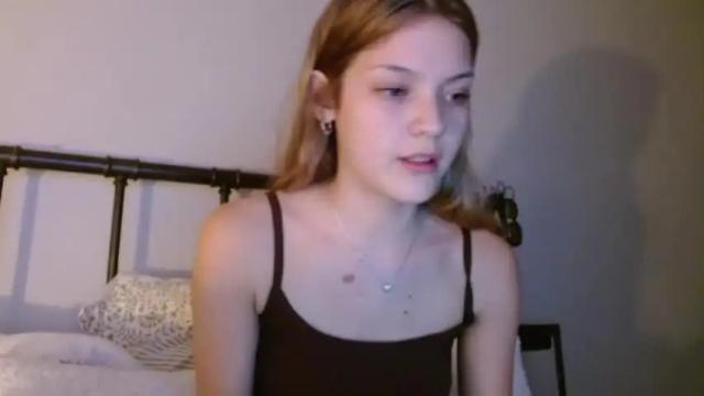 Image 3 of miafosterx Stream on Chaturbate on 19 months ago