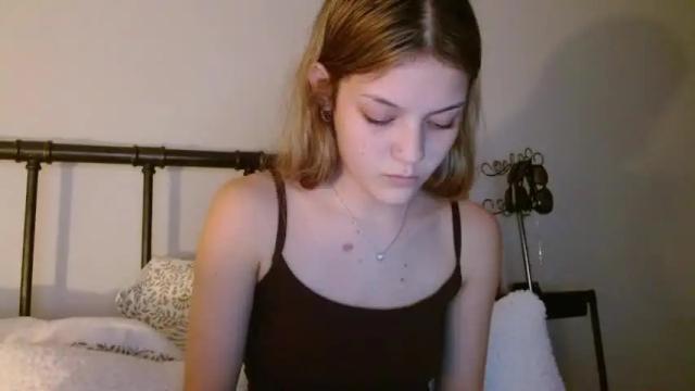 Image 6 of miafosterx Stream on Chaturbate on 19 months ago