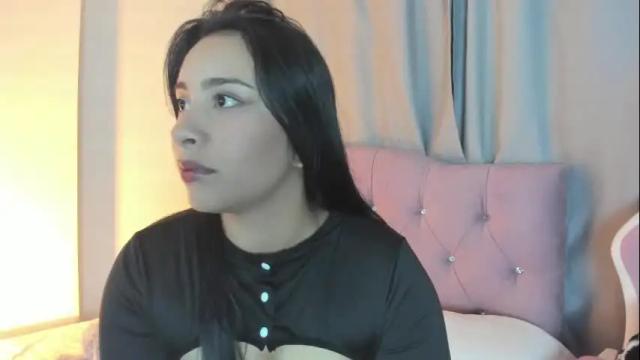 Image 10 of miah_b Stream on Chaturbate on 4 months ago
