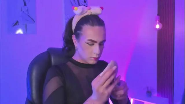 Image 7 of miah_connor Stream on Chaturbate on 2 months ago