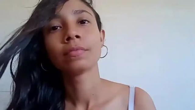 Image 2 of miah_cute Stream on Chaturbate on 18 months ago