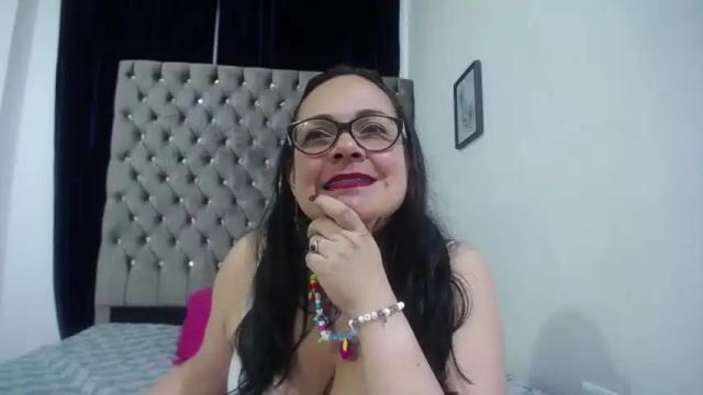 Image 12 of miahaarper Stream on Chaturbate on 16 months ago