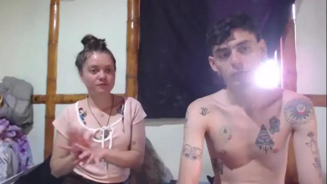 Image 4 of miahells Stream on Chaturbate on 2 months ago