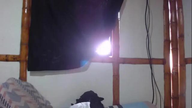 Image 6 of miahells Stream on Chaturbate on 2 months ago