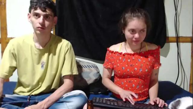 Image 3 of miahells Stream on Chaturbate on 2 months ago