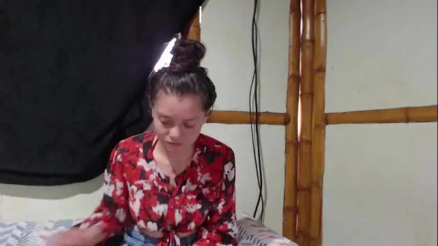 Image 11 of miahells Stream on Chaturbate on 2 months ago