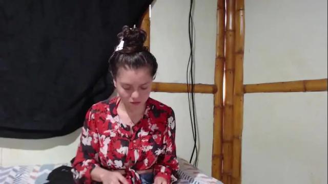 Image 12 of miahells Stream on Chaturbate on 2 months ago