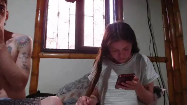 Image 8 of miahells Stream on Chaturbate on 1 month ago