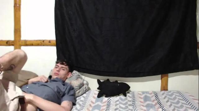 Image 3 of miahells Stream on Chaturbate on 1 month ago