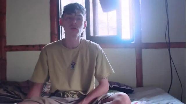 Image 4 of miahells Stream on Chaturbate on 1 month ago
