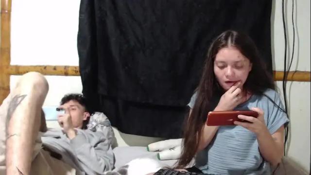 Image 4 of miahells Stream on Chaturbate on 22 days ago