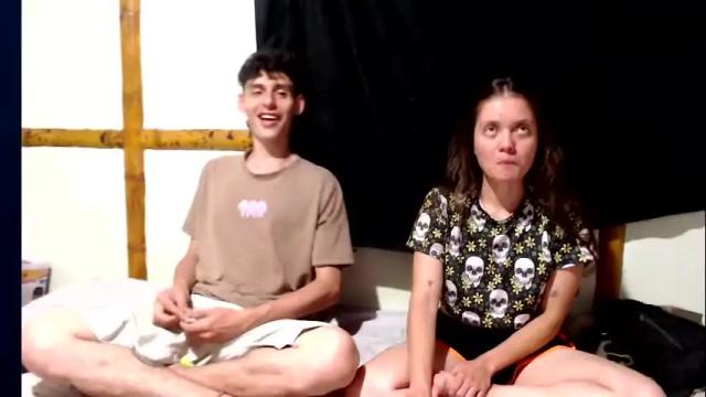 Image 2 of miahells Stream on Chaturbate on 1 month ago