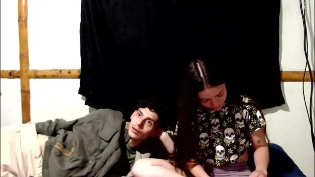 Image 4 of miahells Stream on Chaturbate on 3 days ago