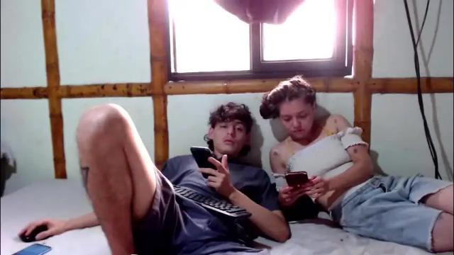 Image 12 of miahells Stream on Chaturbate on 23 days ago