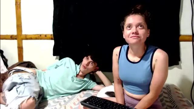 Image 4 of miahells Stream on Chaturbate on 4 days ago