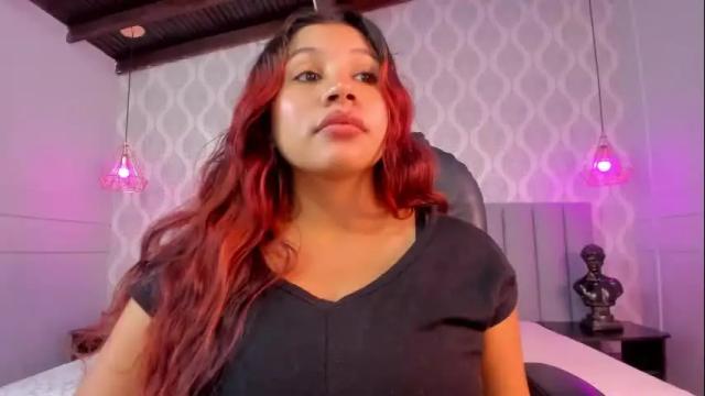 Image 2 of miahjoness_ Stream on Chaturbate on 6 months ago