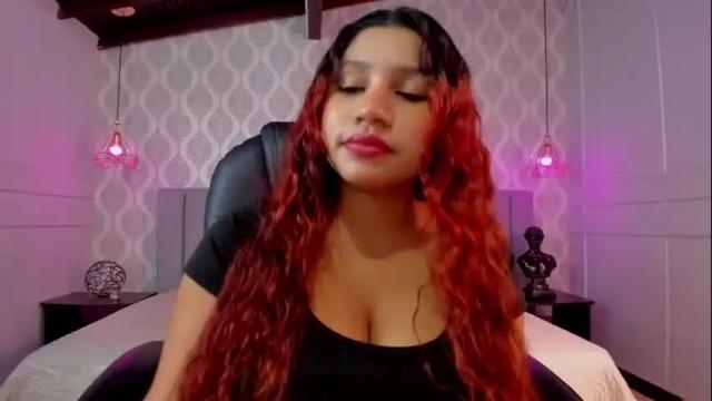 Image 8 of miahjoness_ Stream on Chaturbate on 5 months ago