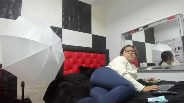 Image 4 of miahsmith_02 Stream on Chaturbate on 24 months ago