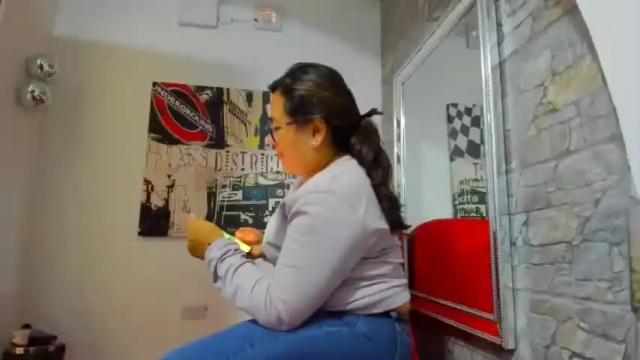 Image 6 of miahsmith_02 Stream on Chaturbate on 23 months ago
