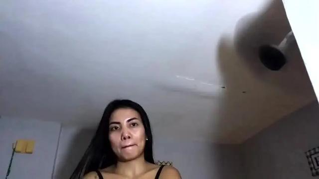 Thumbnail 2, miahwood's Stream at Chaturbate, 16 months ago