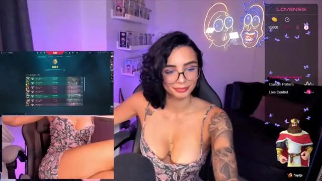 Image 4 of miaink Stream on Chaturbate on 19 months ago