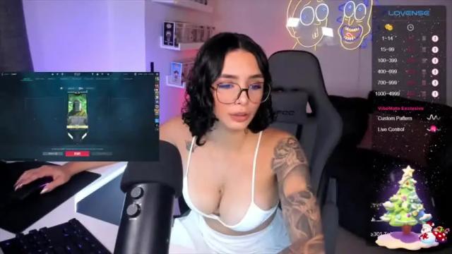 Image 7 of miaink Stream on Chaturbate on 16 months ago