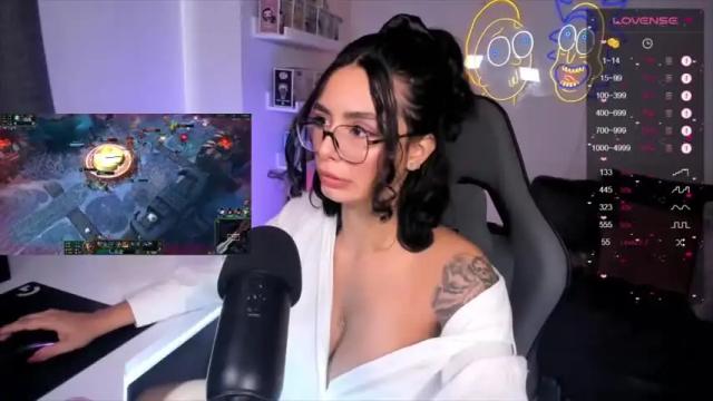 Image 12 of miaink Stream on Chaturbate on 15 months ago