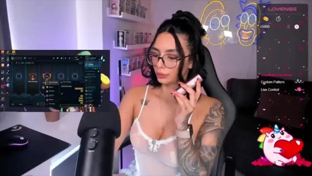 Image 6 of miaink Stream on Chaturbate on 15 months ago