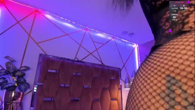 Image 4 of miajonsonn Stream on Chaturbate on 2 months ago