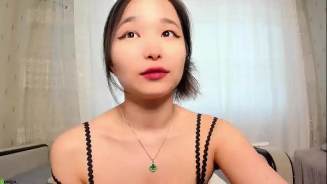 Image 2 of miak1ss Stream on Chaturbate on 4 months ago