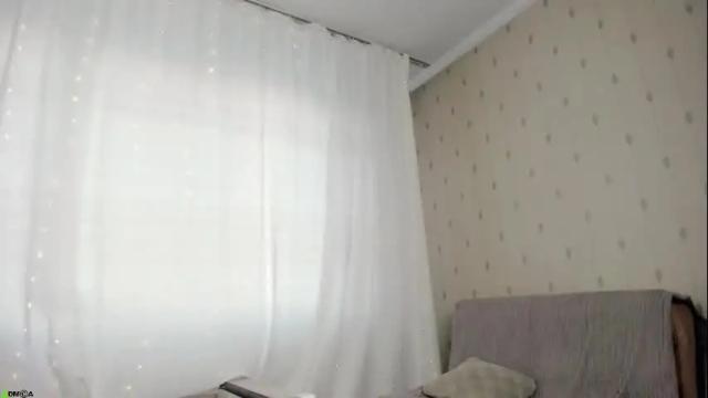 Image 12 of miak1ss Stream on Chaturbate on 3 months ago