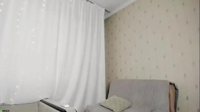 Image 6 of miak1ss Stream on Chaturbate on 3 months ago