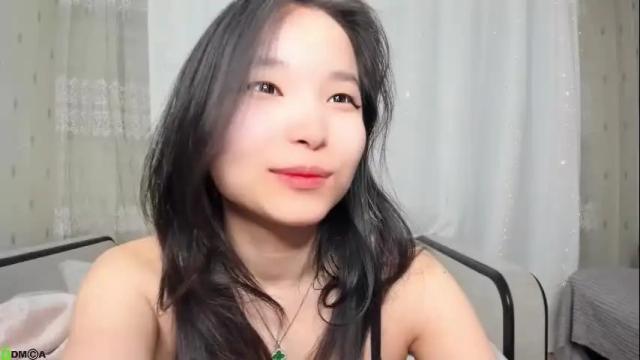 Image 2 of miak1ss Stream on Chaturbate on 3 months ago
