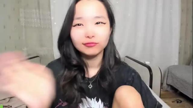 Image 11 of miak1ss Stream on Chaturbate on 3 months ago