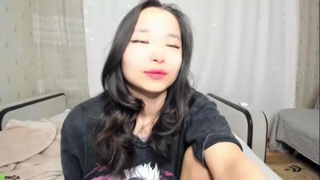Image 7 of miak1ss Stream on Chaturbate on 3 months ago
