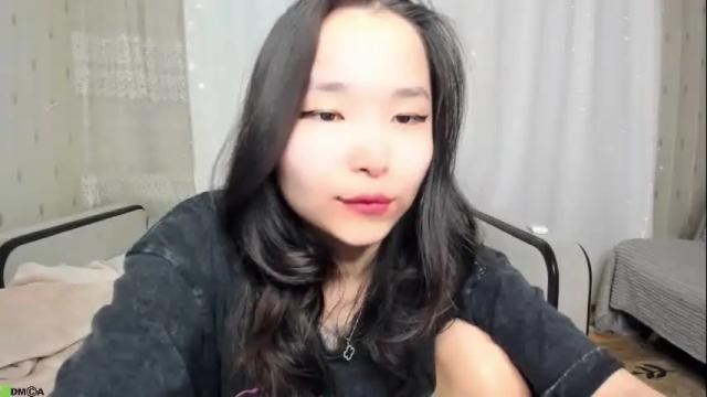 Image 8 of miak1ss Stream on Chaturbate on 3 months ago