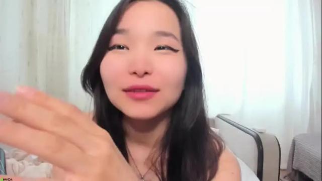 Image 11 of miak1ss Stream on Chaturbate on 3 months ago
