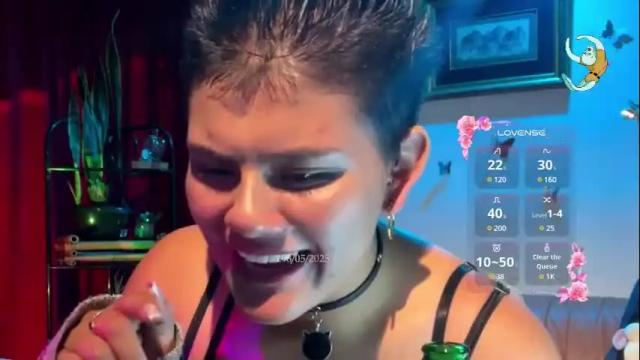 Image 12 of miak_moon777 Stream on Chaturbate on 1 month ago