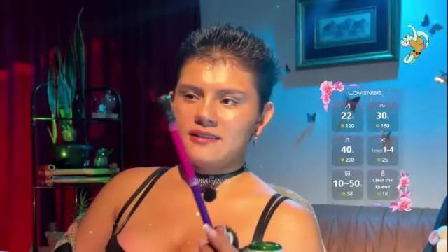 Image 7 of miak_moon777 Stream on Chaturbate on 1 month ago