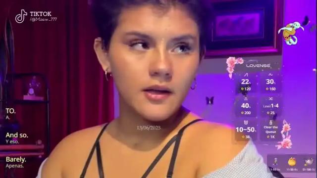 Image 10 of miak_moon777 Stream on Chaturbate on 1 month ago