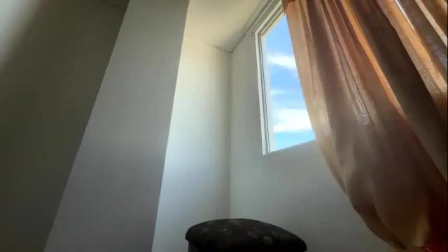 Image 6 of miak_moon777 Stream on Chaturbate on 20 days ago