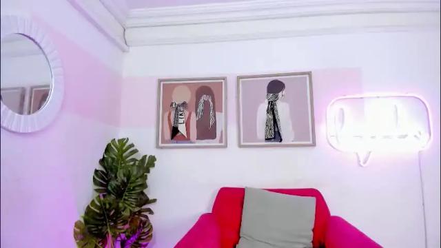 Image 2 of miakhalifa_7 Stream on Chaturbate on 1 month ago