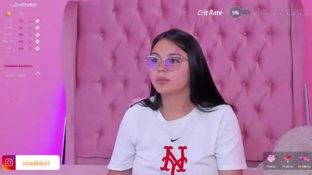 Image 10 of miakiko Stream on Chaturbate on 16 months ago